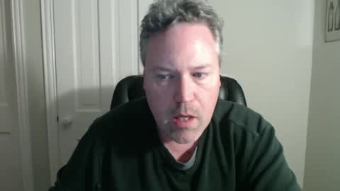 JE online show from December 29, 7:06 am