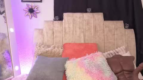 Jedah online show from February 18, 1:44 pm