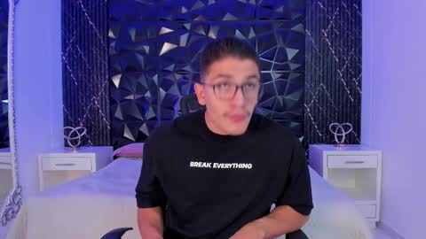 Jeff online show from October 8, 8:15 pm