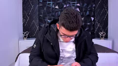 Jeff online show from November 14, 9:05 pm