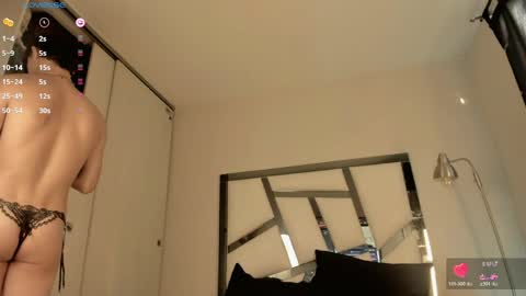 jei_7m online show from April 18, 10:21 pm