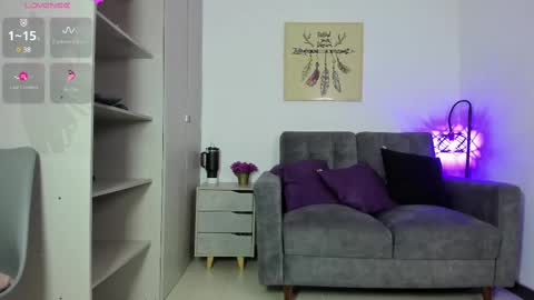 Snapshot of jelena_noura23 chatting on March 5, 3:18 pm Jelen online show from March 5, 3:18 pm