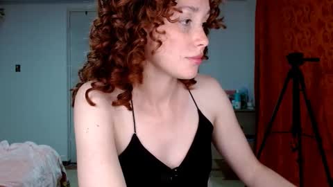 jellyrose online show from March 9, 3:22 am