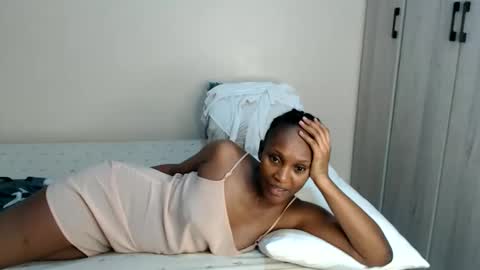 Jemmi online show from May 11, 12:34 pm
