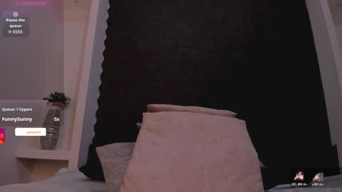 JEENA  online show from February 13, 2:53 pm