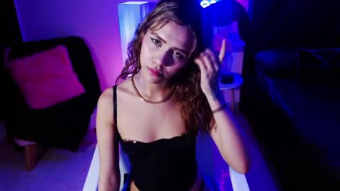 jeni_fire online show from May 26, 2:01 pm
