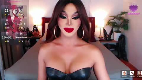 Queen Jenifer online show from April 26, 6:27 pm