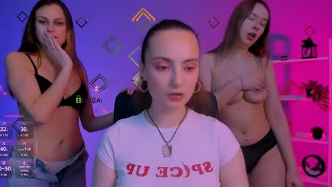 jenna_elayne online show from April 25, 1:35 pm