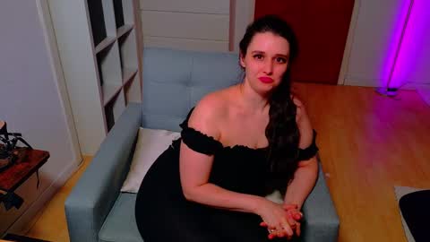 Snapshot of jenna_sxy19 chatting on March 8, 11:18 pm jennasxy19 online show from March 8, 11:18 pm