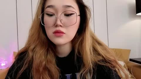 JENNA online show from February 28, 8:18 am