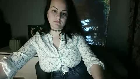 Jennifer online show from January 19, 4:04 pm