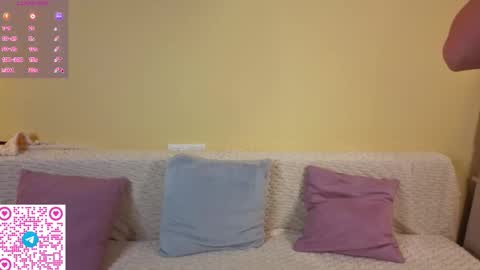 Jennifer hayess online show from January 15, 1:36 am