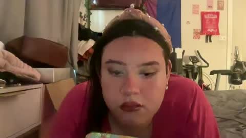 jennifer_robbie online show from May 27, 5:48 am