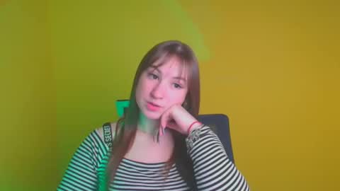Snapshot of jennifer_xo_ chatting on January 30, 10:29 am Jennifer online show from January 30, 10:29 am