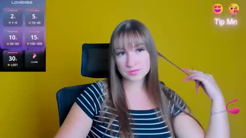 Snapshot of jennifer_xo_ chatting on September 16, 11:23 am Jennifer online show from September 16, 11:23 am