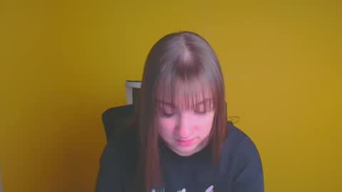 Snapshot of jennifer_xo_ chatting on February 6, 6:40 am Jennifer online show from February 6, 6:40 am