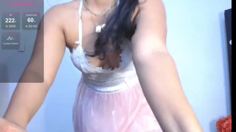 Snapshot of jenny__gd chatting on October 5, 9:22 pm jenny online show from October 5, 9:22 pm