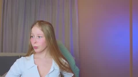 Snapshot of jenny_angelok chatting on January 31, 1:23 pm Next broadcast on December 05 subject to change online show from January 31, 1:23 pm