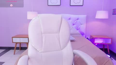 Jenny  online show from February 7, 2:37 pm