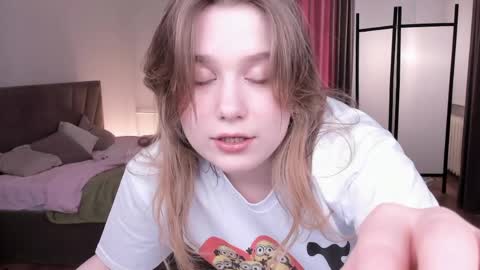 Jenny my next stream is on Saturday at 1 pmUTC Welcome to my WhatsApp 3 online show from April 21, 12:12 pm