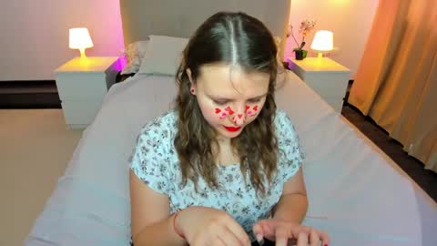 Jenny online show from April 1, 9:21 am