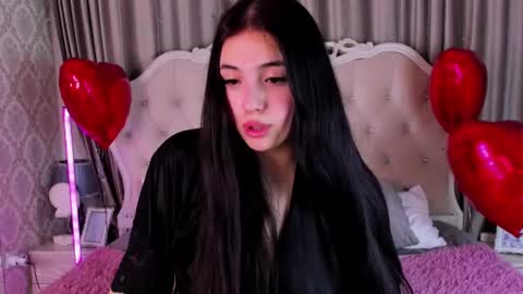 Snapshot of jennyferguson chatting on February 15, 7:17 pm Jenny Ferguson online show from February 15, 7:17 pm