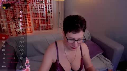 Jenny online show from February 12, 8:51 am