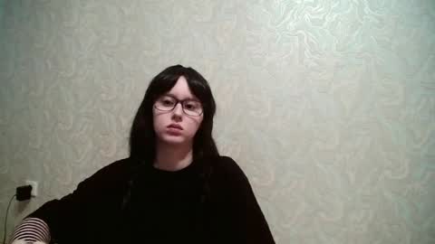 JennyOlset online show from May 15, 4:10 am