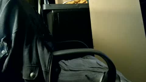 jeremiah0827 online show from December 22, 9:44 am