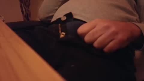 Machine  Sperme  online show from January 7, 9:31 pm