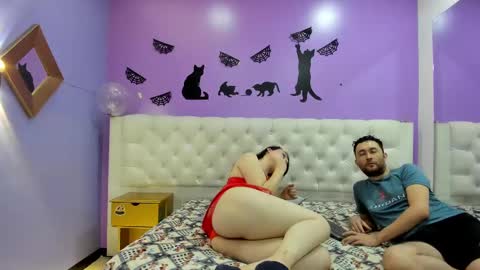 Snapshot of jeremmyandstacy chatting on March 6, 9:47 am Jeremmyandstacy online show from March 6, 9:47 am