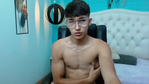 Jeremy online show from April 11, 11:25 am