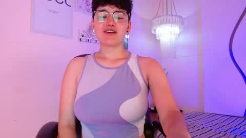 Snapshot of jero_harper1 chatting on September 10, 3:35 pm jero harper1 online show from September 10, 3:35 pm