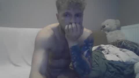 jerryalise online show from December 11, 2:30 am