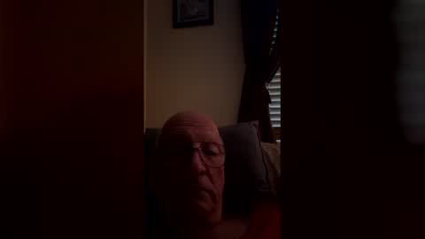 jerryzxcvbnm online show from March 8, 1:59 pm