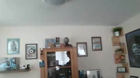 Harry online show from March 4, 9:06 am