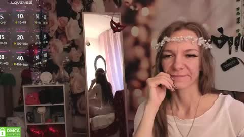jesica_moon_peachyy online show from May 31, 4:44 am