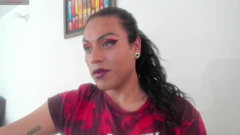 jess_hoffman online show from April 21, 9:00 pm