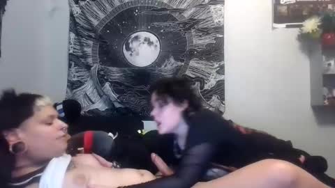 Jess and Pup online show from September 22, 1:42 am