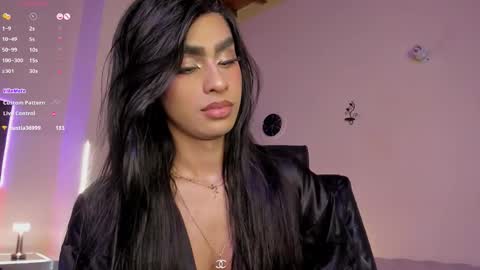 itsjesscollen online show from September 13, 11:12 am