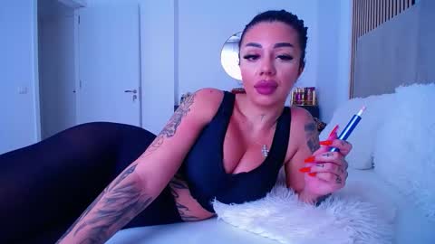 Jess online show from June 1, 6:26 am
