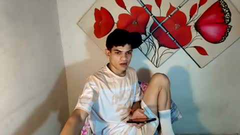jesshot_bigcock online show from July 18, 2:35 am