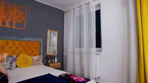 Jessica White online show from September 15, 3:52 am