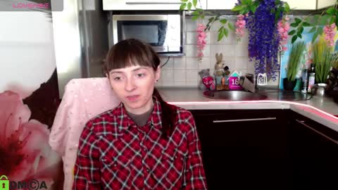 jessicaforris online show from March 18, 8:20 am