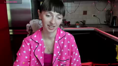 jessicaforris online show from February 19, 10:56 am