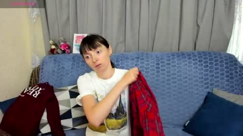 jessicaforris online show from July 11, 8:06 am