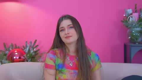 Jessica online show from December 16, 7:37 am