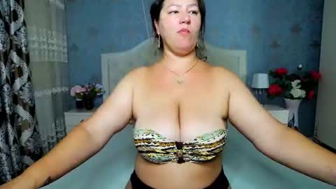 single mommy online show from July 5, 3:20 am