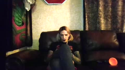 jessicamarieslt online show from June 30, 11:42 am