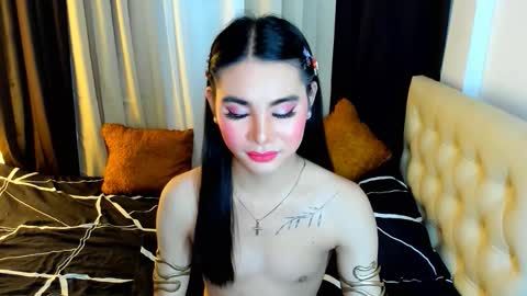 Snapshot of jessie_empress chatting on October 21, 10:35 pm Your naughty Jessie online show from October 21, 10:35 pm